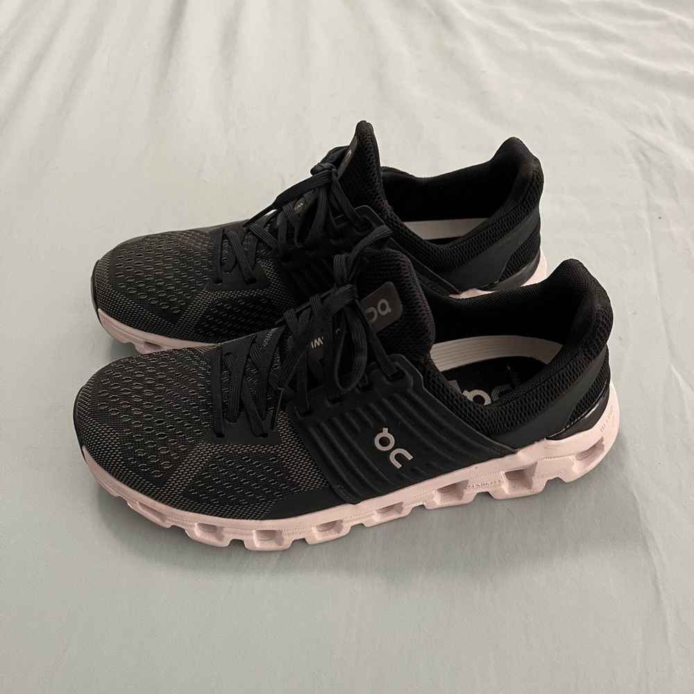 On Cloud Cloudswift Size 8